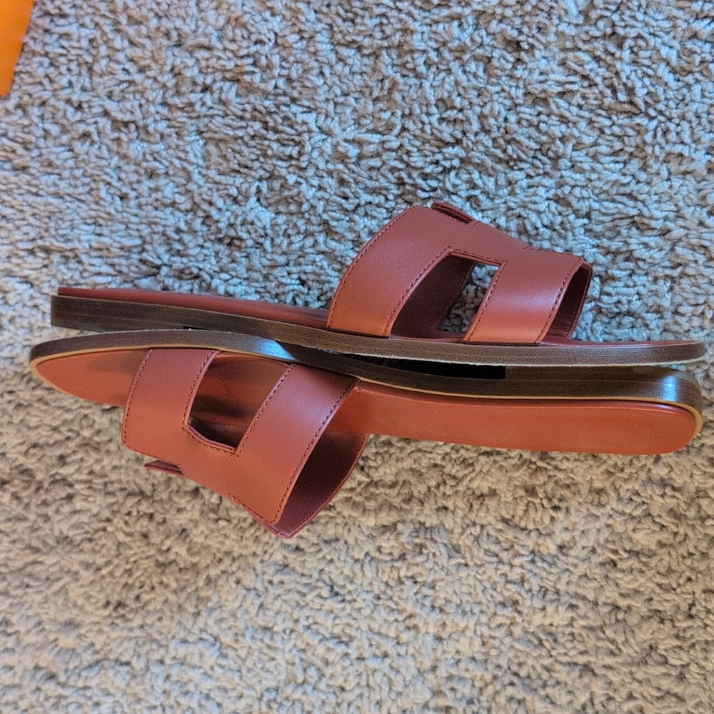 Hermes Oran Orange Brulee Size 38 - Picture 11 of 14